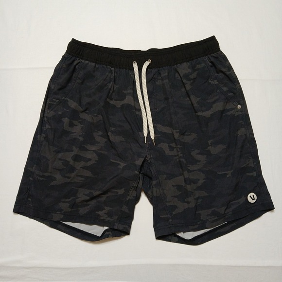 Vuori Other - Vuori Kore Black Gray Camo Shorts 7" Inseam Mens 2XL lined Performance‎ V302